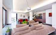 Lainnya 5 Park View Penthouse in London