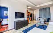 Lainnya 6 The Philadelphia Getaway 2BD Apartment in the Heart of the City