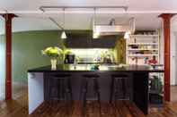 Others Characterful London Bridge Loft