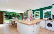 Others 5 Garden Living in London