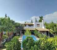 Others 2 Pool House With Private Boat Dock 260m From Beach 2 Bedrooms