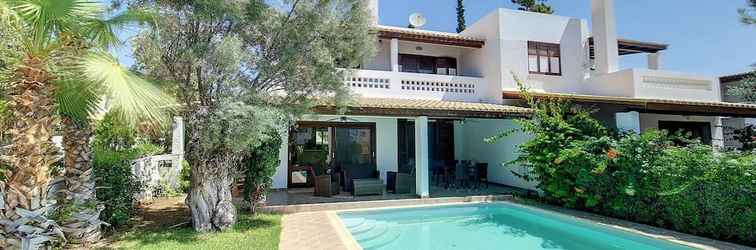 Others Pool House With Private Boat Dock 260m From Beach 2 Bedrooms