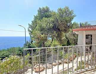 Lain-lain 2 Dis004 in Marittima With 4 Bedrooms and 3 Bathrooms