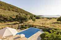 Others Porto Aqua Vista - Premium Seaside Villa w Pool