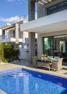 Bilik Pernera Beach Villa in Protaras