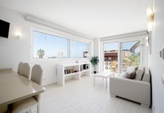 อื่นๆ 2 Benoy De Souza in Lagos