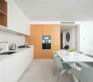 Lain-lain 7 Delightful two bed 5 Stars Apartment by Ideal Homes