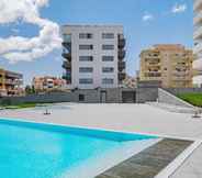 Lain-lain 2 Delightful two bed 5 Stars Apartment by Ideal Homes