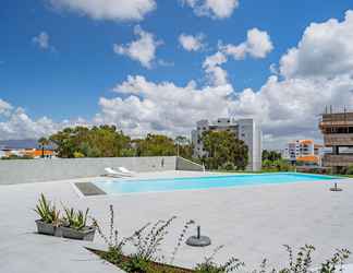 Others 2 Brand New Luxury Modern 3 Bed 3 Bath Apartment With Pool Gym by Ideal Homes