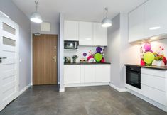 Others 6 Cosy one Bedroom Apartment Near the sea