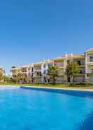 Bilik 2 Bed Apartment Quarteira Walk to Vilamour