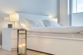 Others 4 Modern Apartment Close to the Beach