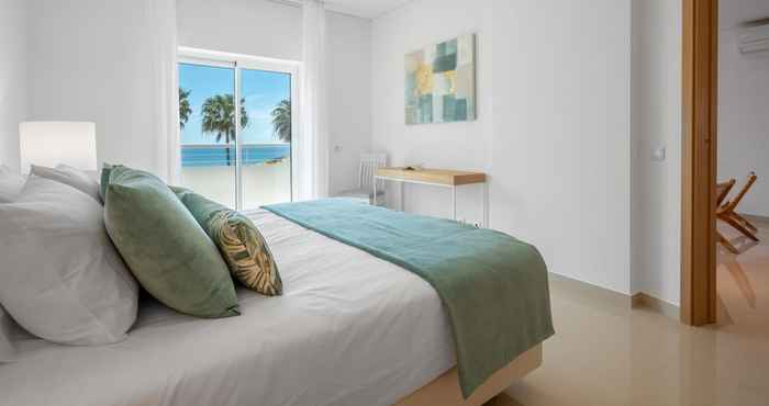 อื่นๆ Yellow Beach Ocean View - Porto de M s by Ideal Homes