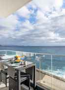 Bilik Sea View Balcony by Madeira Sun Travel