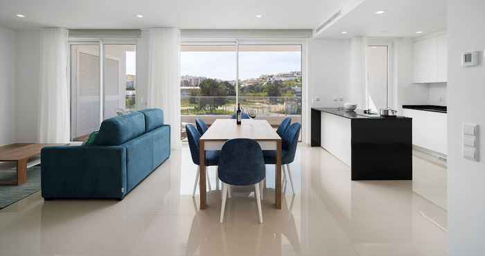 Khác Modern Spacious Lagos Apartment by Ideal Homes