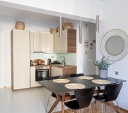 Others 5 Retreat to a Stylish Flat in Psychiko