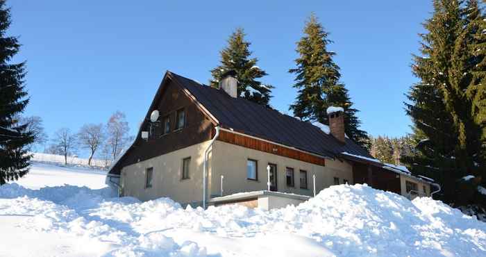 Others Mountain Chalet Hoja 3
