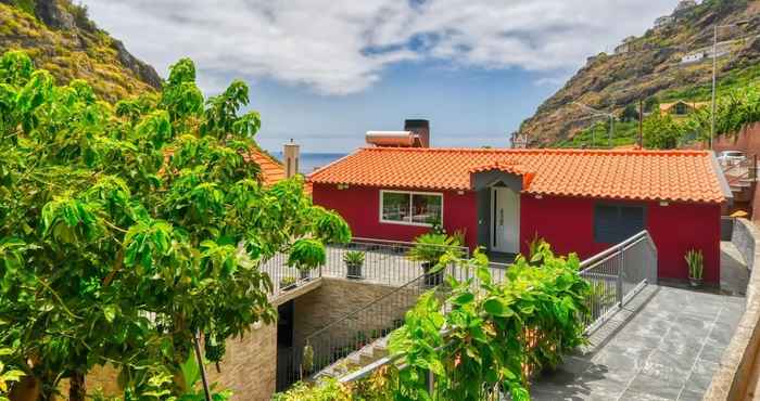 Others Casa da Praia a Home in Madeira