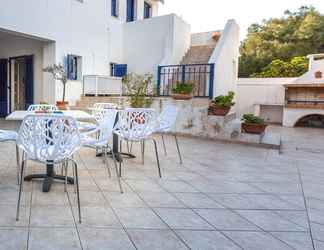 Others 2 Thanos Luxury Apartment in Spetses