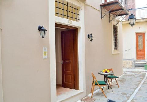 Others Katrina Superior Studio 4 With Balcony