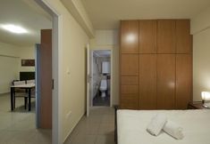 Others 7 Porto Leone in Piraeus