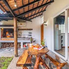 Room1馬德拉島陽光旅行常春藤小屋,法亚尔海滩飯店