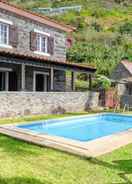 Bilik Traditional House With 4 Bedrooms Garden and Private Pool