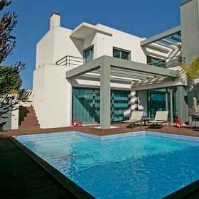 Room1Aqua 別墅 by Acasadascasas,里斯本区別墅