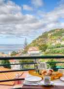 Bilik Lidias Place a Home in Madeira