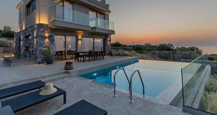 อื่นๆ Luxury Villa Onyx - With Private Heated Pool