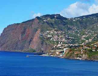 Others 2 Golden View Near the Beach by Madeira Sun Travel