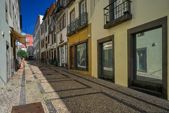 Others 4 Colombo Square a Home in Madeira