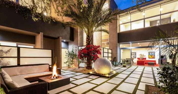 Lainnya Old Town Scottsdale Iconic Modern Mansion