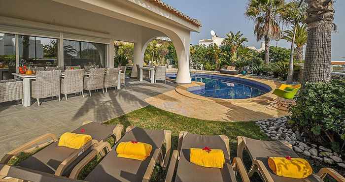 Others Villa Eva OCV - Private With Heated Pool