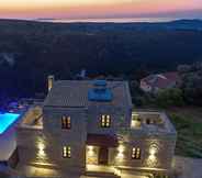 Lainnya 4 Dim Luxury Villa - With Private Pool