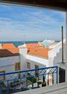 Bilik Casa do Pescador Apartment in the Center of Ericeira With sea View 5 Minutes From the Beaches