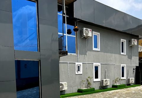Others Glandov Suites and Apartment