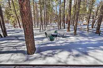 Khác 4 Pinetop Rental Cabin w/ Deck & Grill!