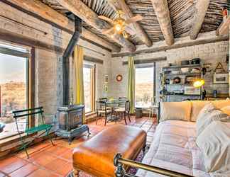 Others 2 Casita Vacation Rental Near Taos w/ Patio!