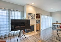 Others 4 Comfortable Dallas Condo Close to Attractions