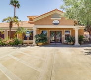 Others 5 Palm Desert Rental w/ Community Pool: Near Golf!