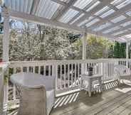 Others 2 Charming Aloha Vacation Rental, 12 Mi to Portland!