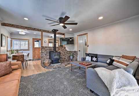 Others Flagstaff Vacation Rental w/ Private Hot Tub!