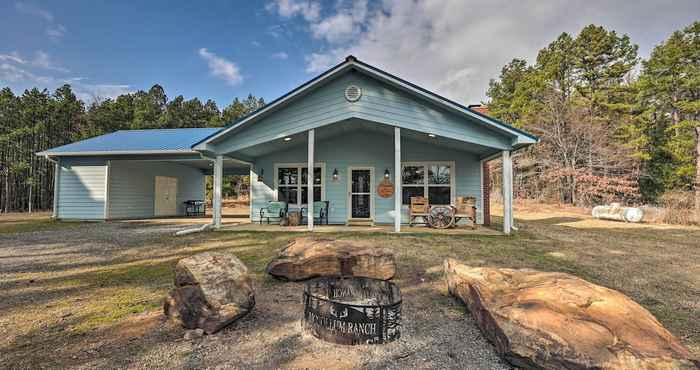 Others Bright Hodgen Home w/ Fire Pit + Views!