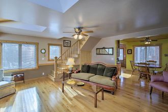 기타 4 Charming Lake Ripley Cottage w/ Water View!