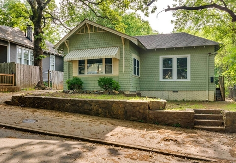 Others Convenient Little Rock Rental w/ Shared Yard!