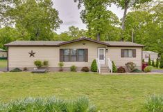 其他 2 Beachy Lewes Home w/ Outdoor Shower & Fire Pit!