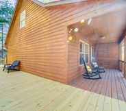 Lainnya 4 Peaceful Candler Cabin w/ Private Hot Tub!