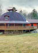 Primary image Wisconsin Vacation Rental: 1 Mi to Road America!