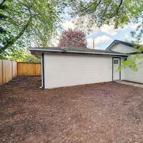 Interior1現代太平洋度假出租屋:距離 Lake Tapps 5 英里,The Commons at Federal Way飯店